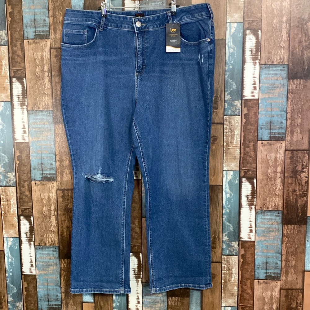 👖Lee 22W mid rise boyfriend Jeans